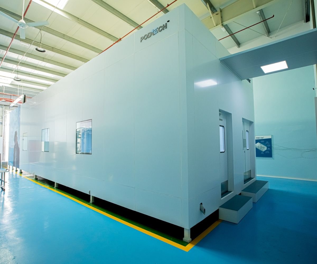 Portable cleanroom